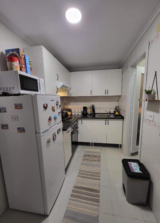 Apartament Alexandro'S Apartment Torrevieja Bagian luar foto