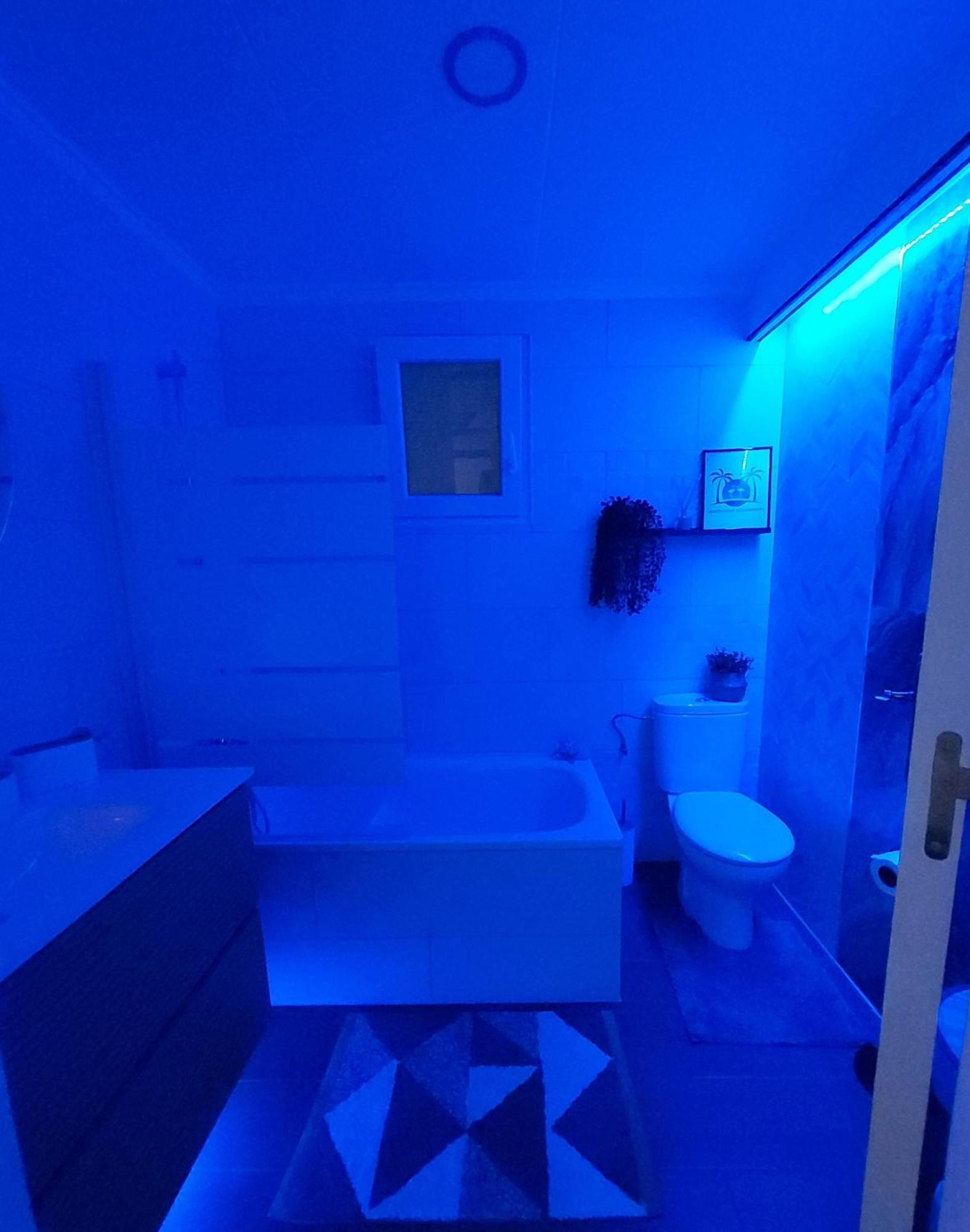 Apartament Alexandro'S Apartment Torrevieja Bagian luar foto